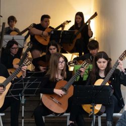 Girona. 13/05/2018. DDGI. Pati cultural. Ensemble de Guitarres del Conservatori de Girona. Foto: Eddy Kelele
